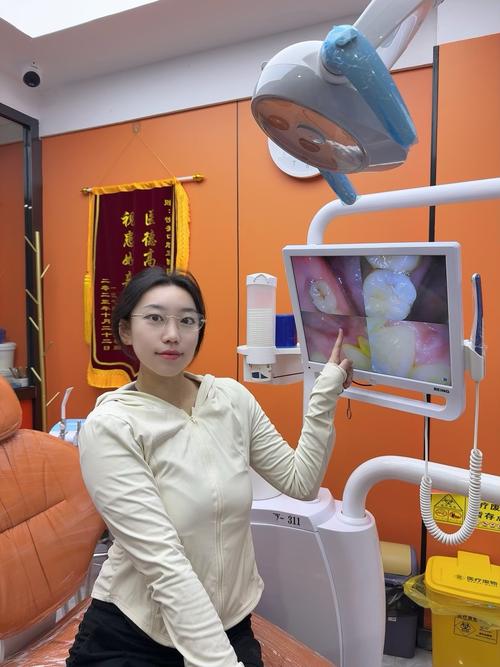 潍坊口腔医院_潍坊登腾种植牙_潍坊坊子韩国启口腔郑梓恒